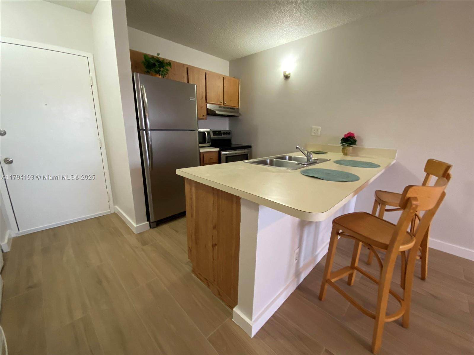 Property photo # 2
