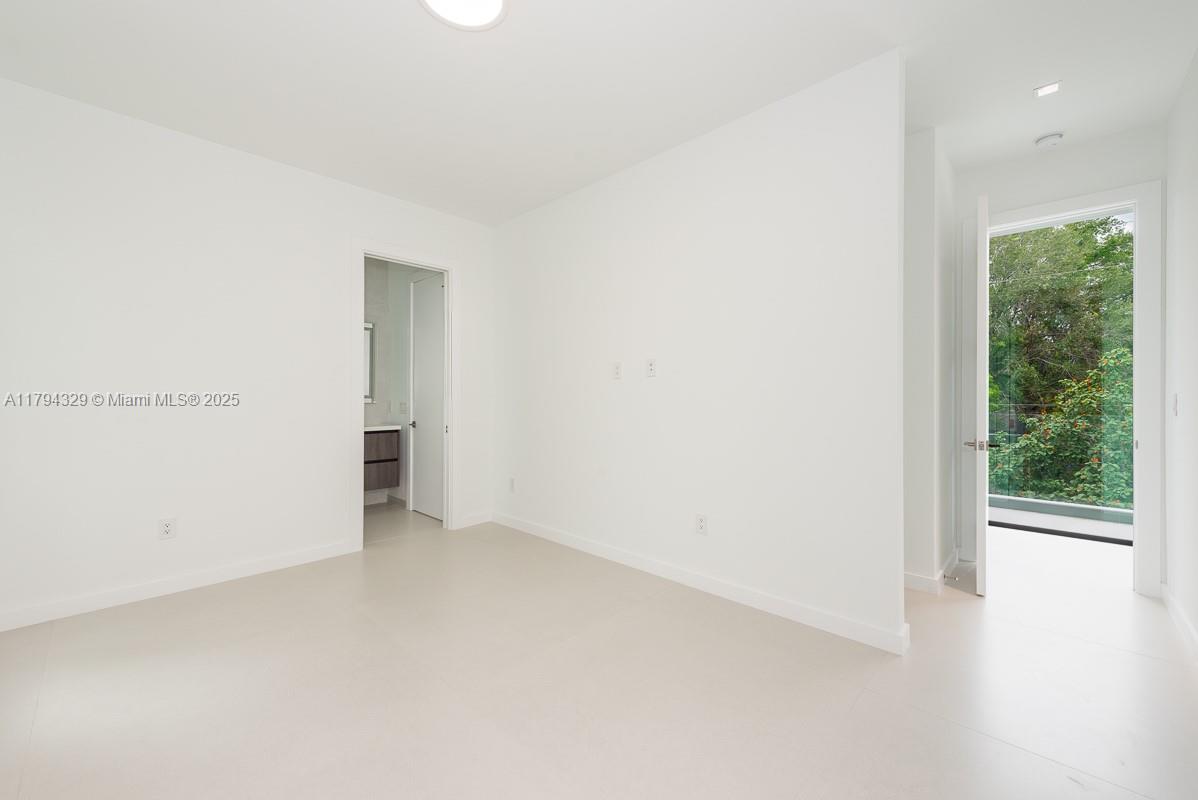 5909 SW 76th St, South Miami, Florida image 27