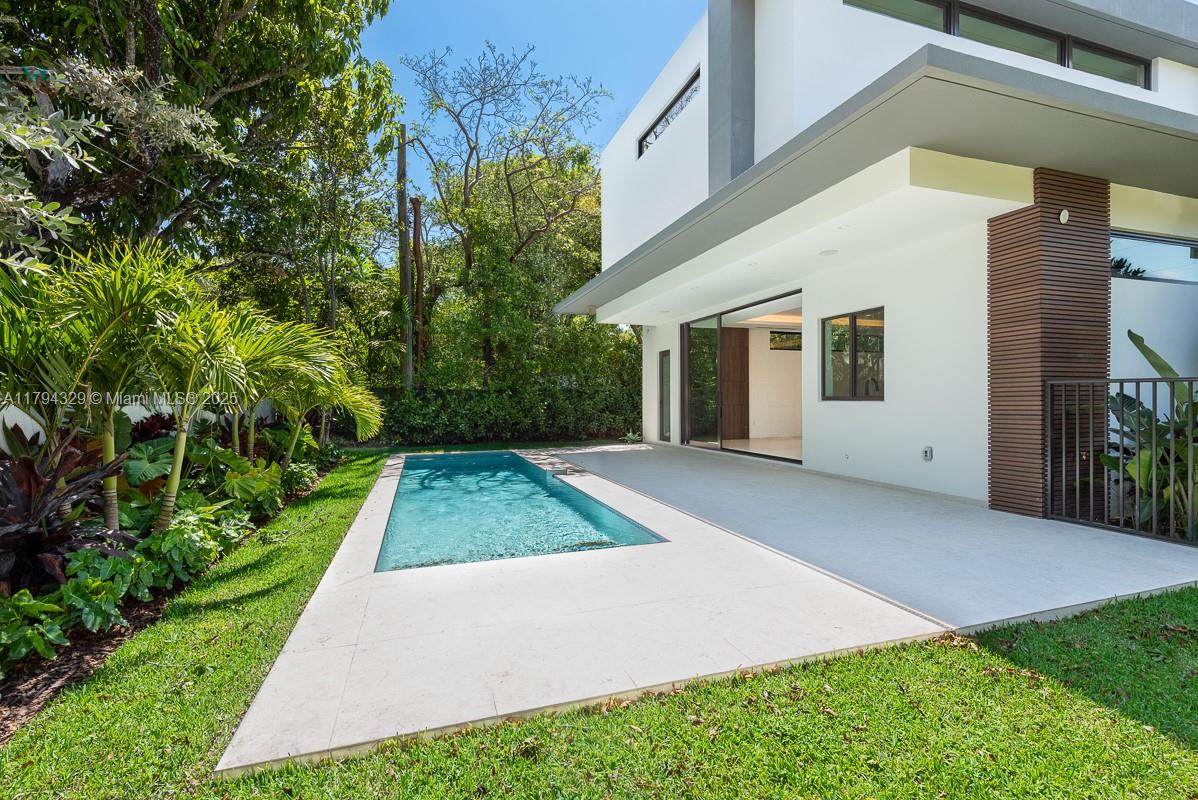 5909 SW 76th St, South Miami, Florida image 3