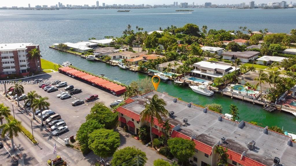 1634 NE 105th St, Miami Shores, Florida image 2