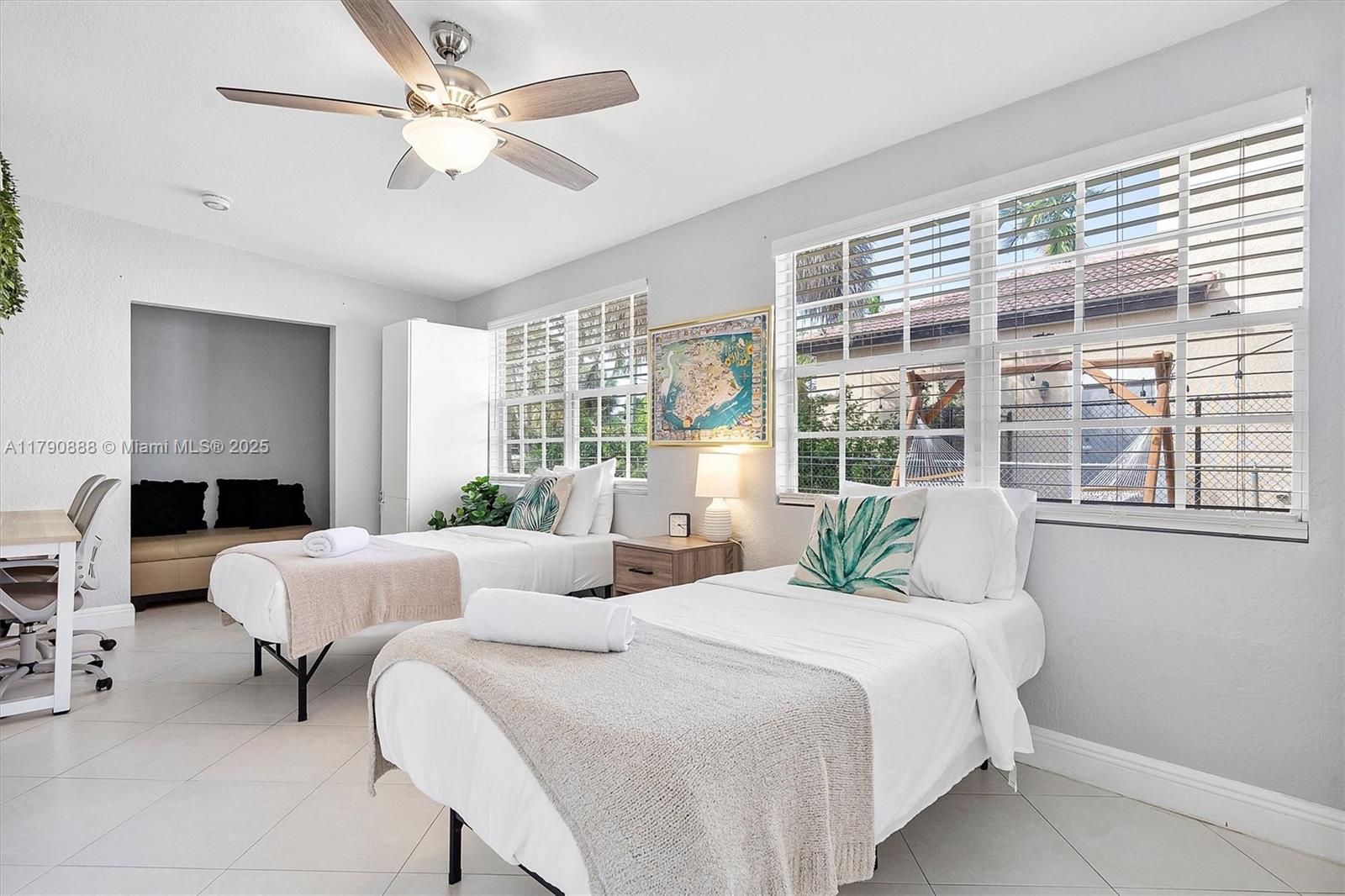 901 NE 16th St, Fort Lauderdale, Florida image 14