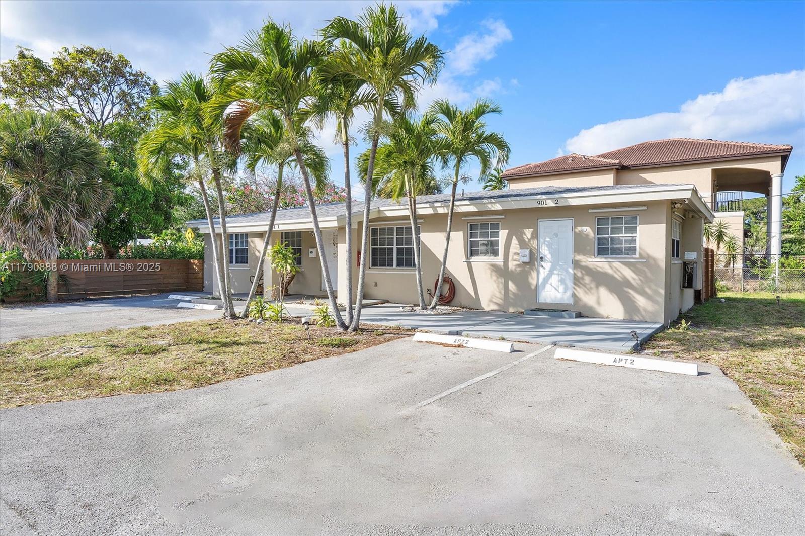 901 NE 16th St, Fort Lauderdale, Florida image 2