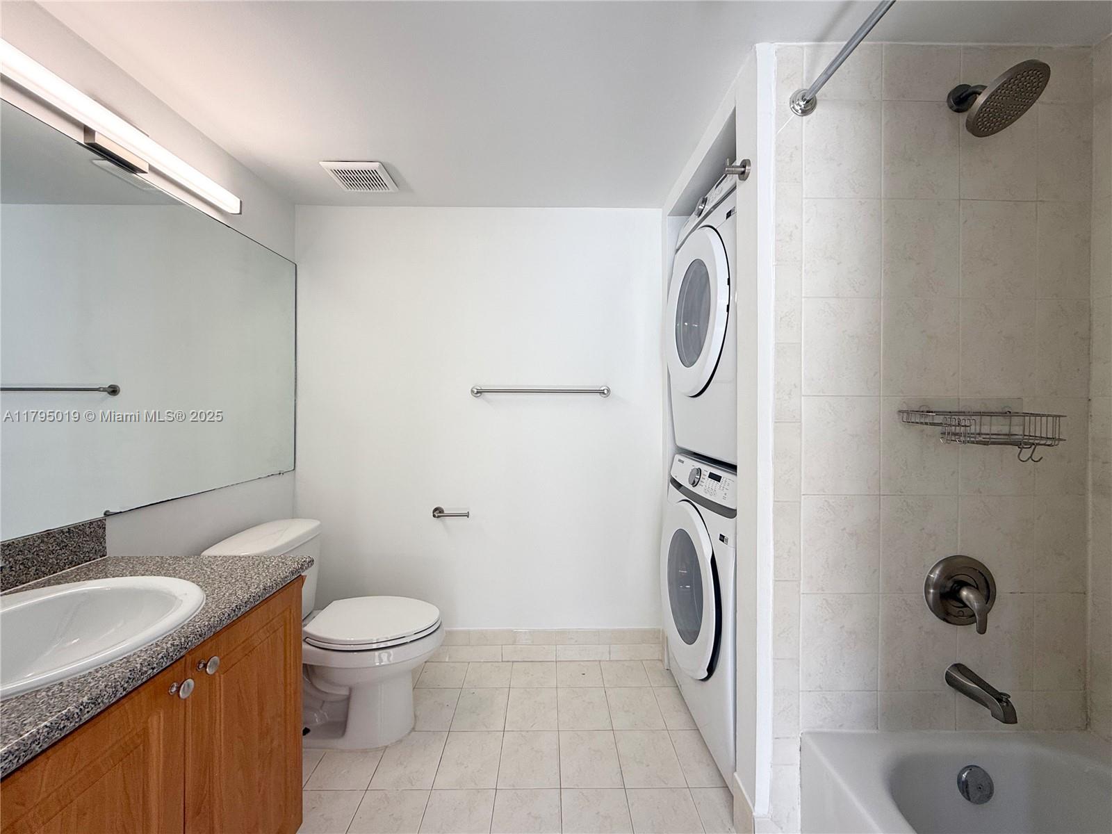 9745 NW 48th Ter #326, Doral, Florida image 4