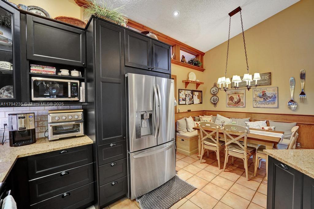 9682 Ridgecrest Ct, Davie, Florida image 13