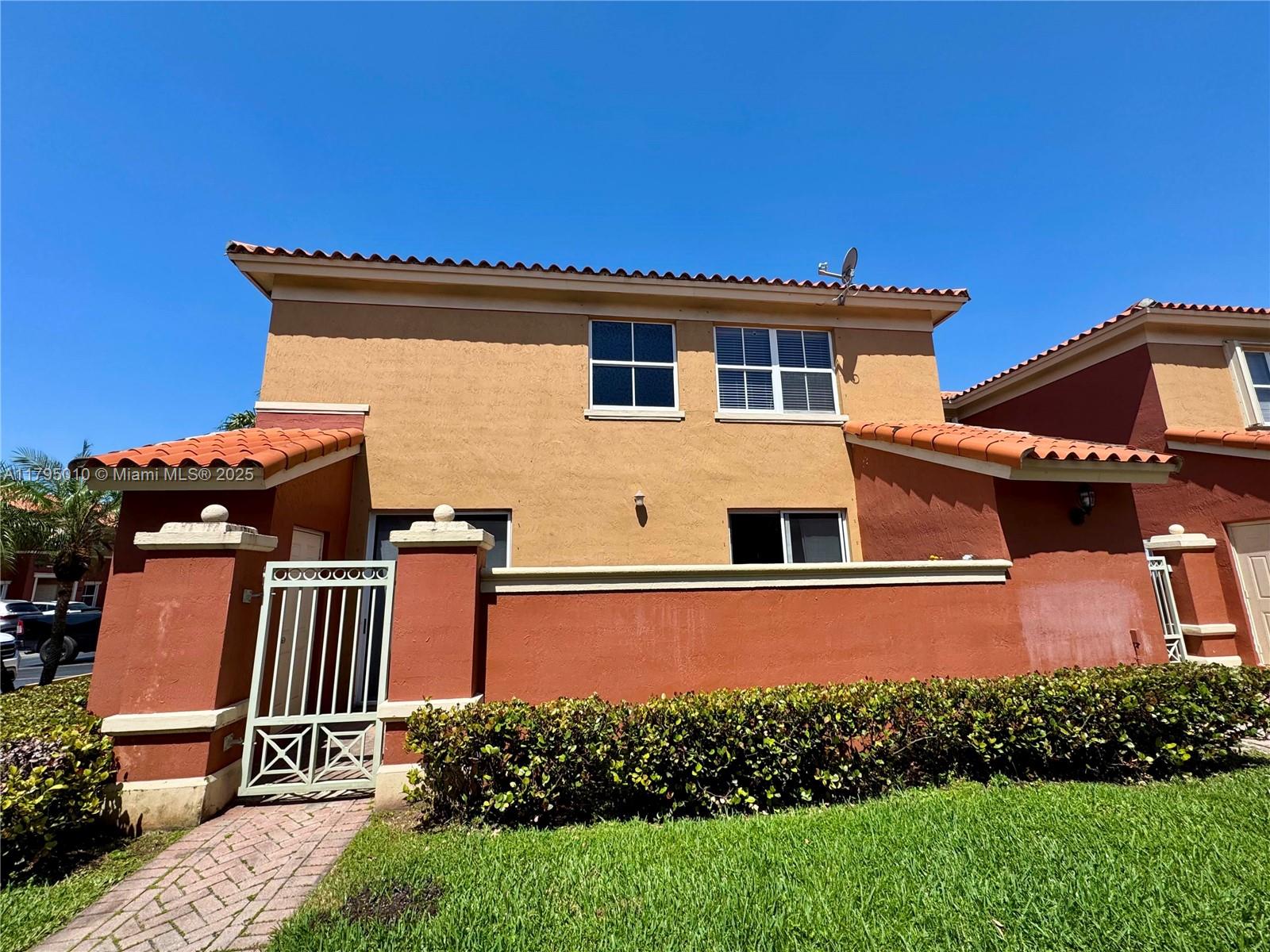 Property photo # 1