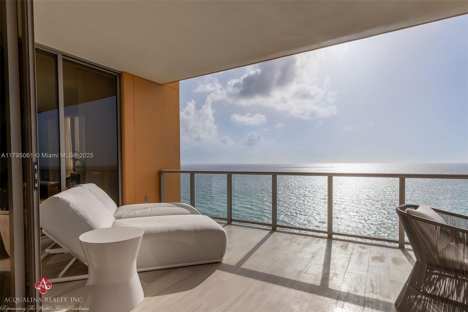 Apartamento para Alugar em Sunny Isles Beach, FL