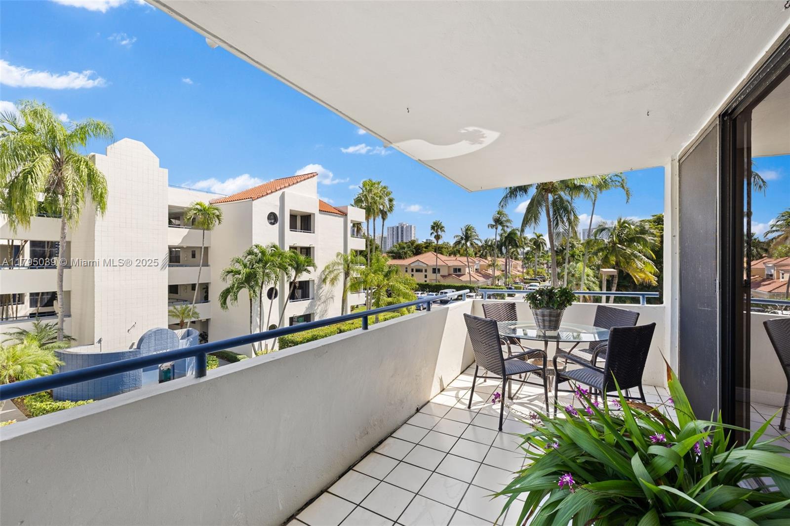 21075 NE 34th Ave #306-2, Aventura, Florida image 28