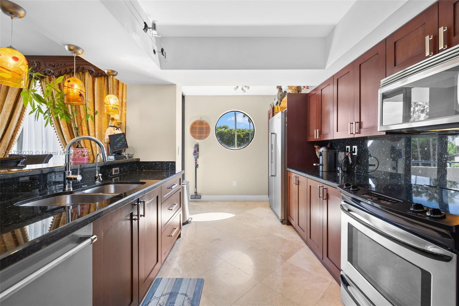 21075 NE 34th Ave #306-2, Aventura, Florida image 9