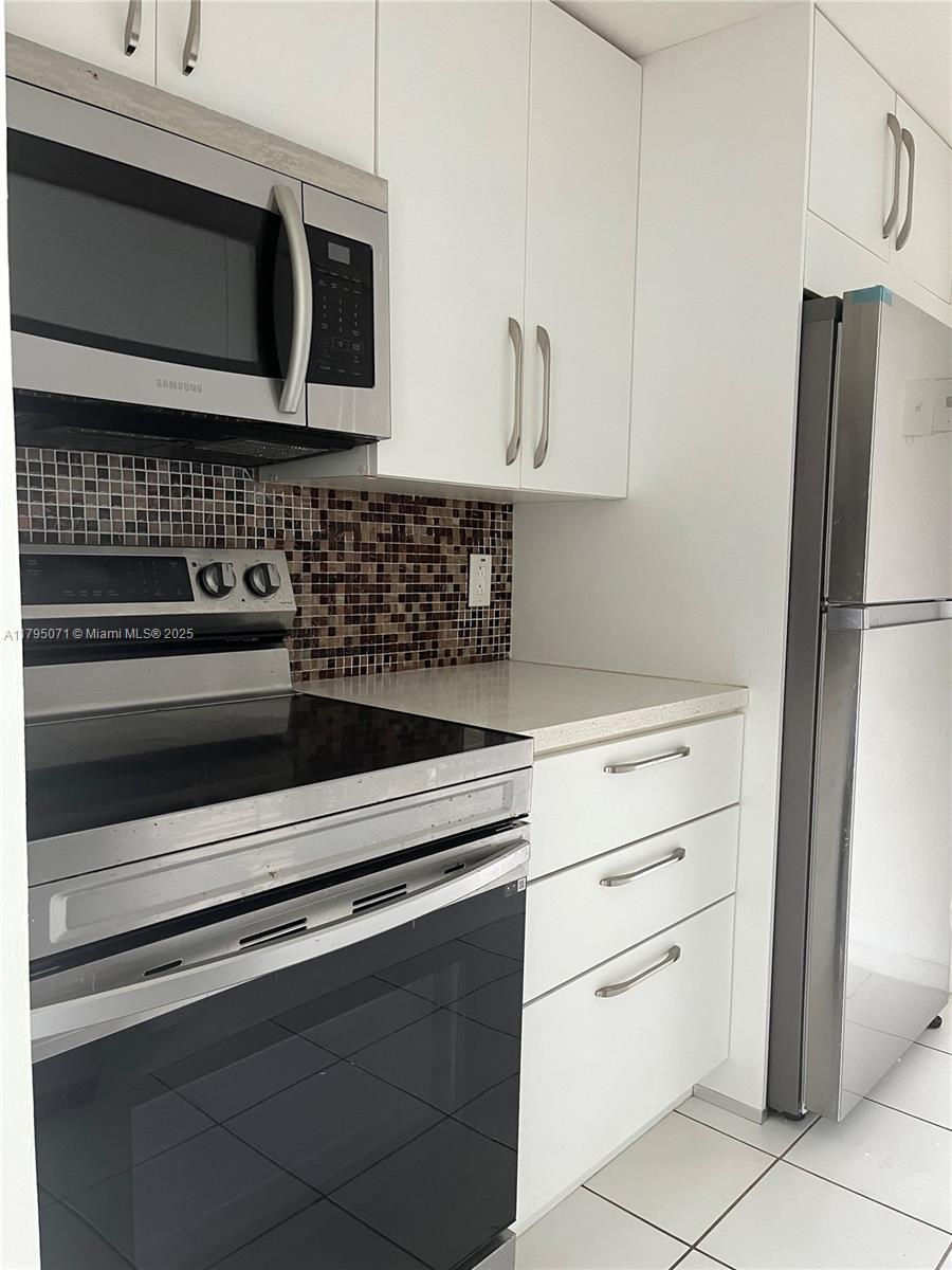 Property photo # 6