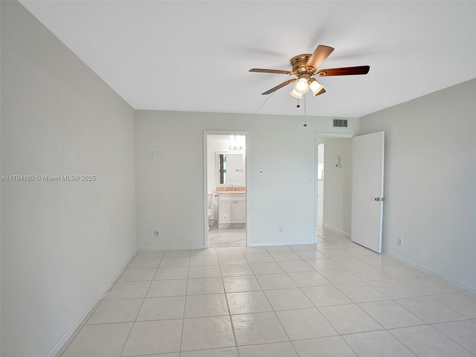 3501 Bimini Ln #K2, Coconut Creek, Florida image 9