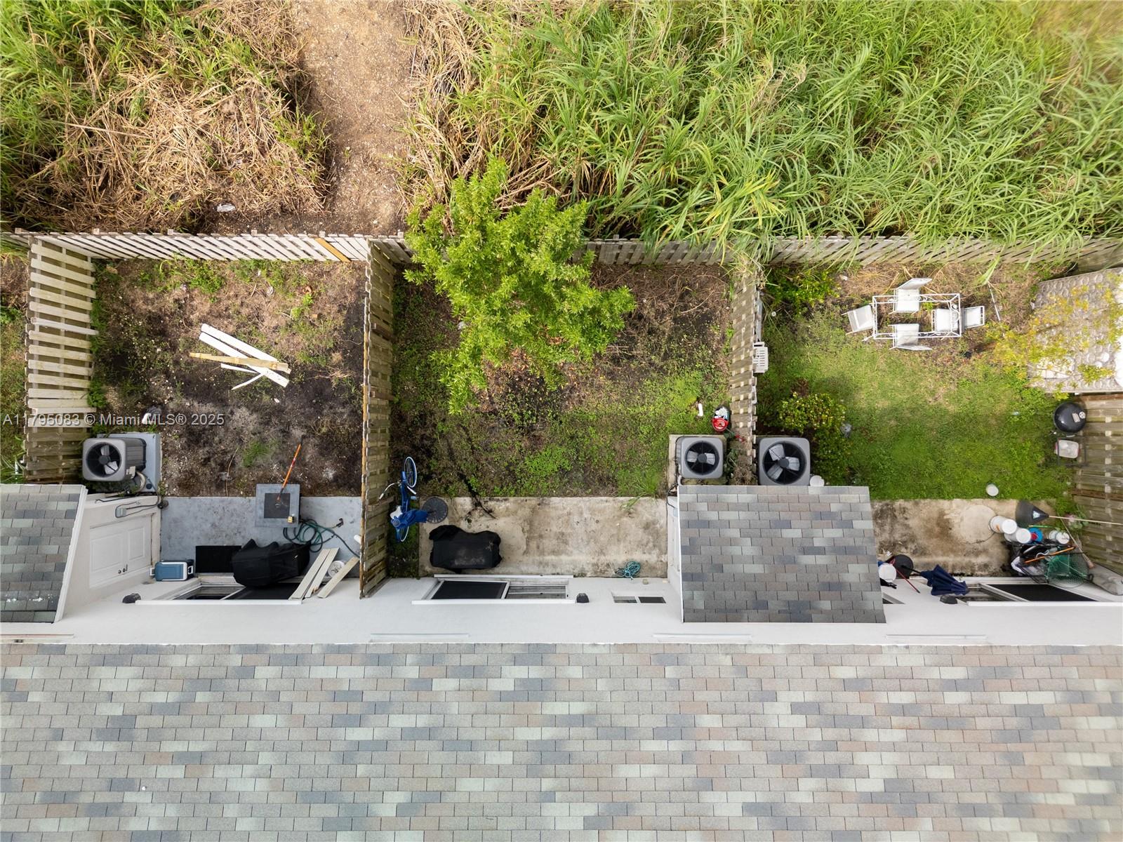 Property photo # 9