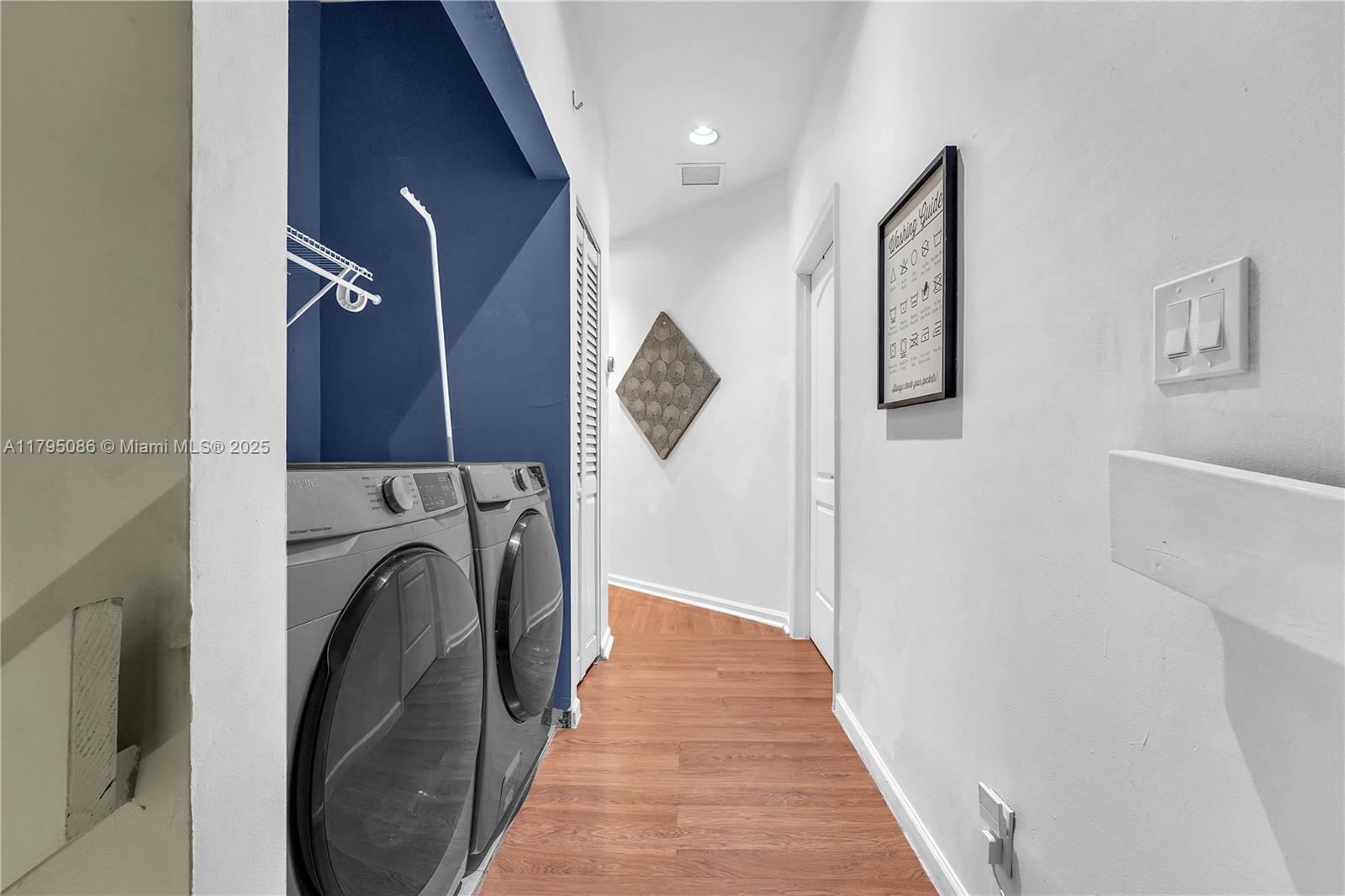 2307 Washington St #5, Hollywood, Florida image 16