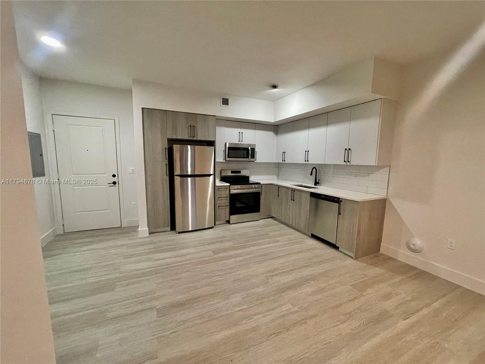 Property photo # 7