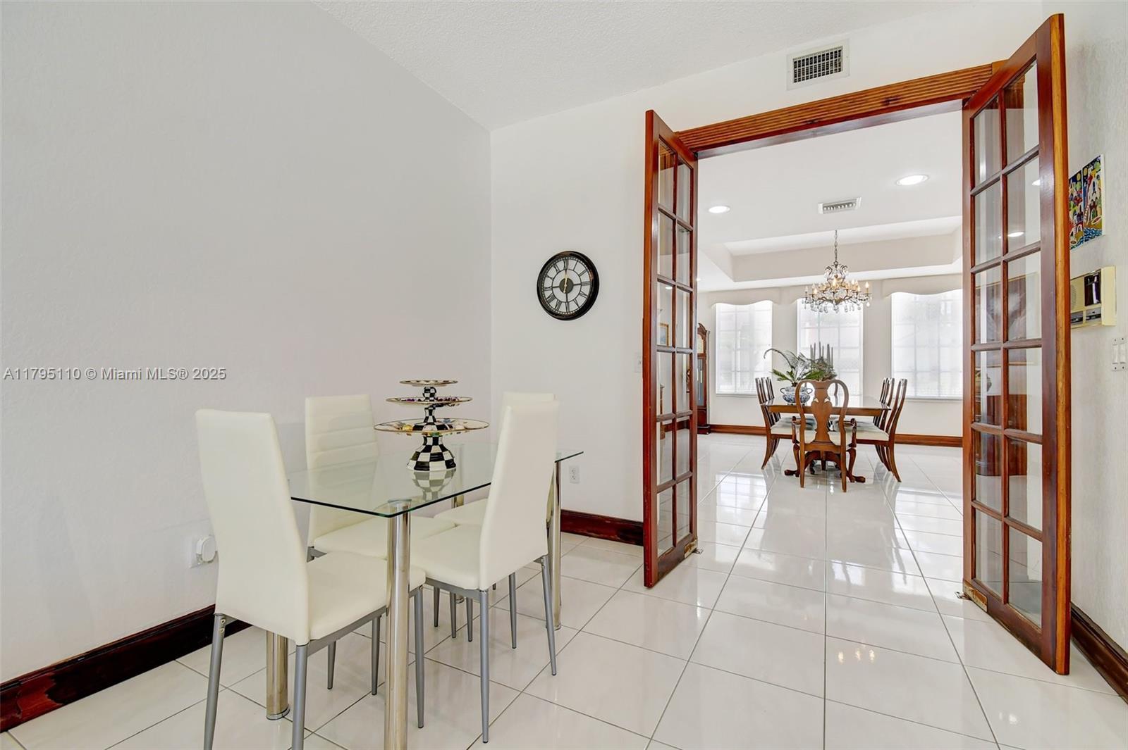 12360 SW 1st Street, Plantation, Florida image 24