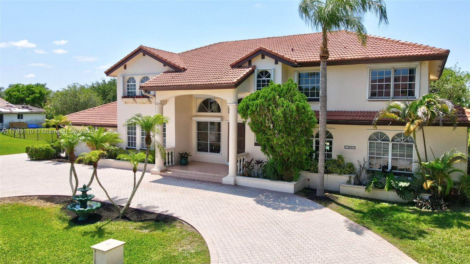 12360 SW 1st Street, Plantation, Florida image 4