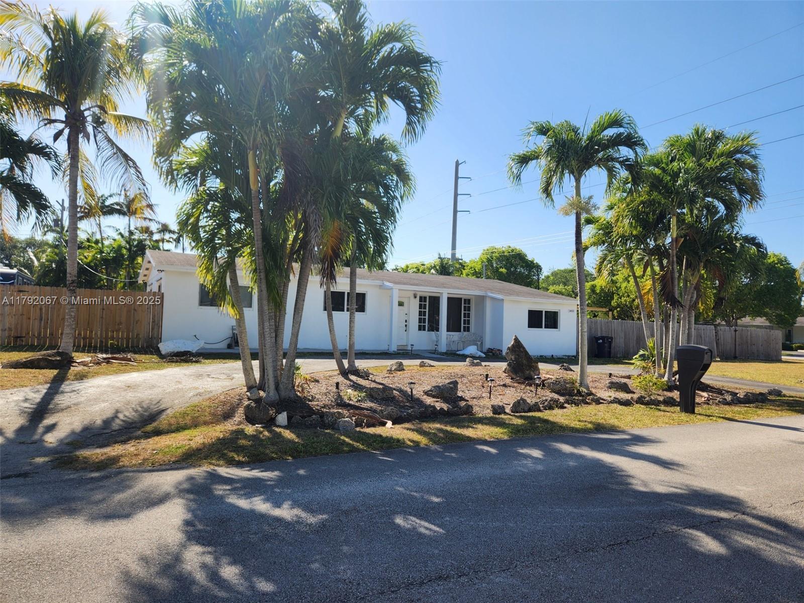 Property photo # 0