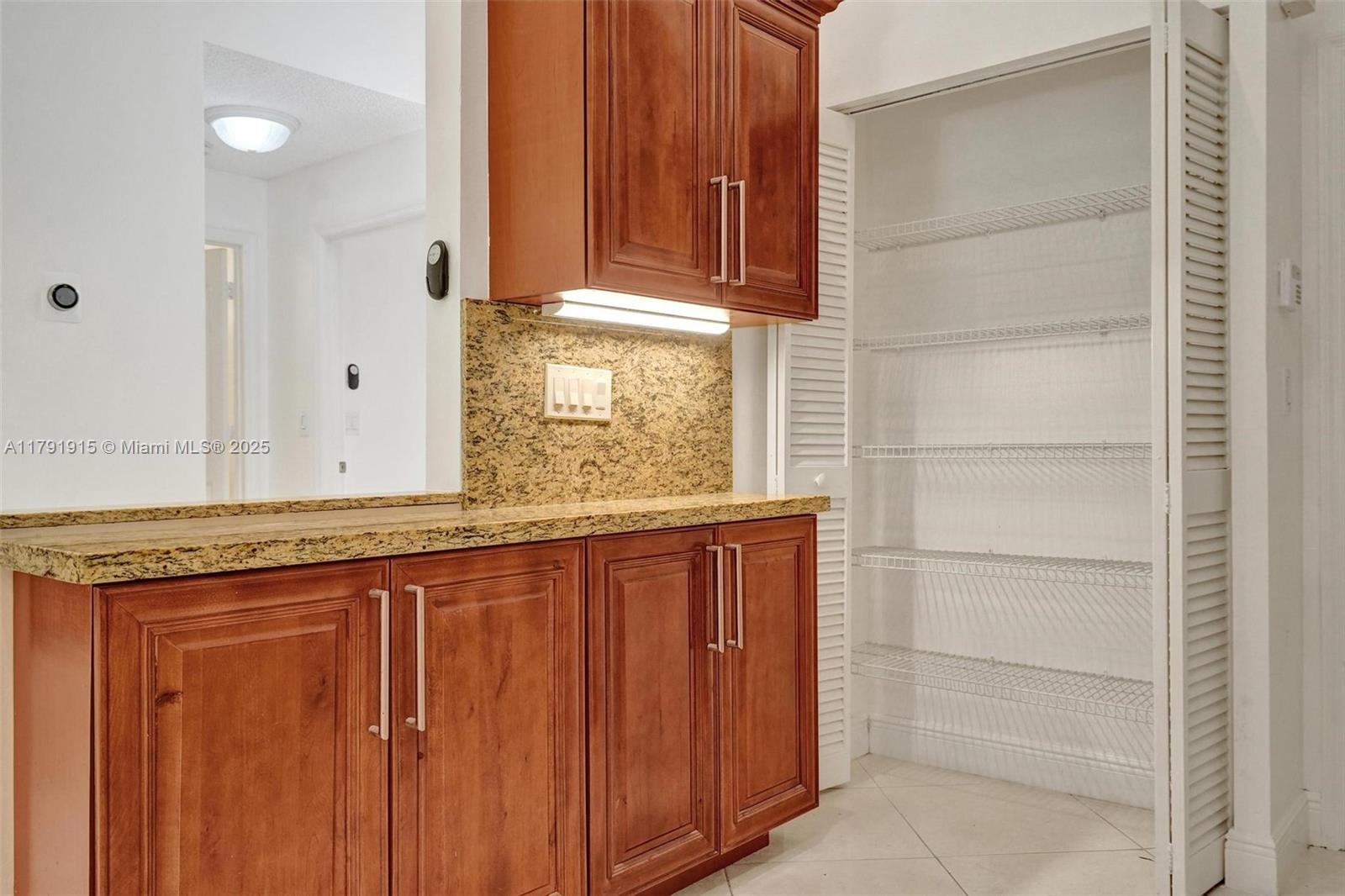 9751 Malvern Dr, Tamarac, Florida image 44