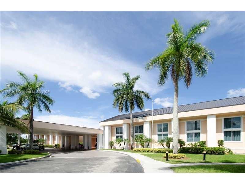 9751 Malvern Dr, Tamarac, Florida image 46