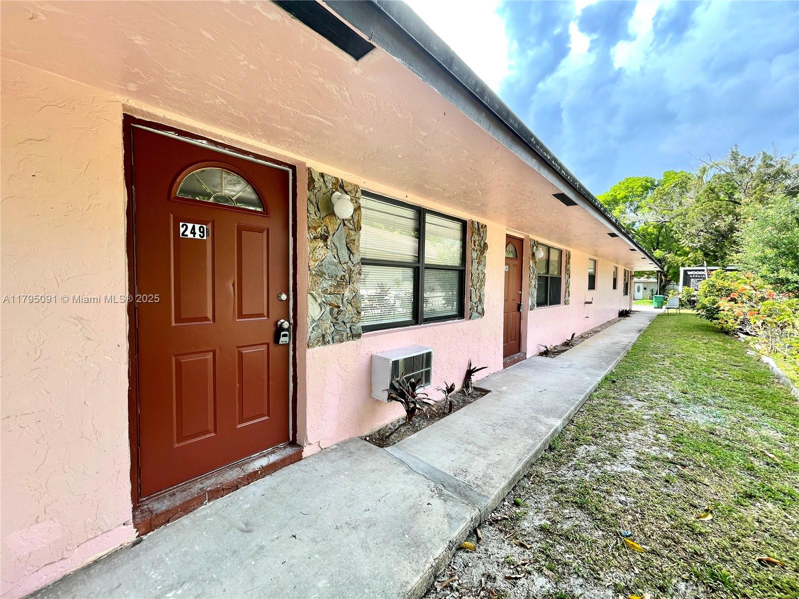 Property photo # 0