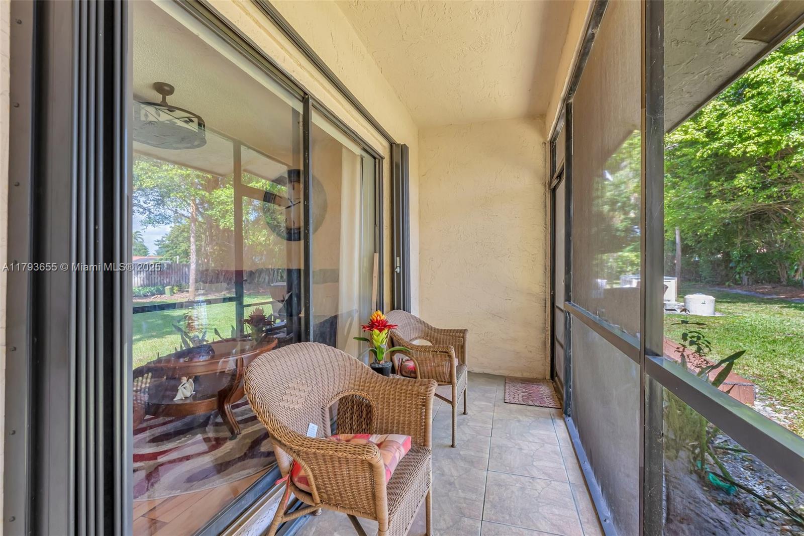 9829 Riverside Dr #42-6, Coral Springs, Florida image 26