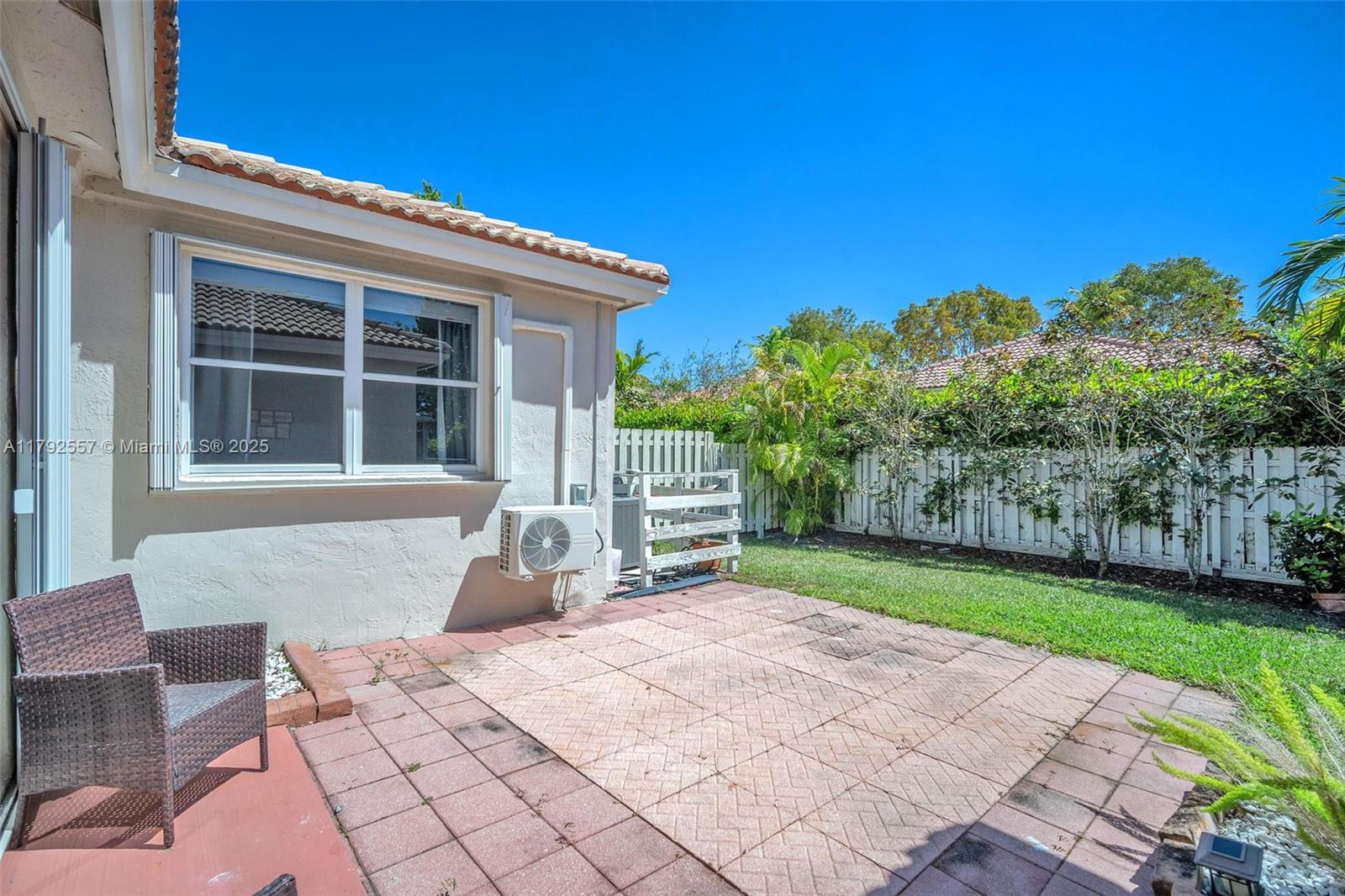 Property photo # 4