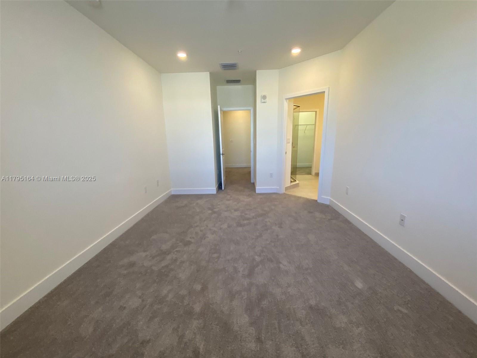10250 NW 66th St #103, Doral, Florida image 11