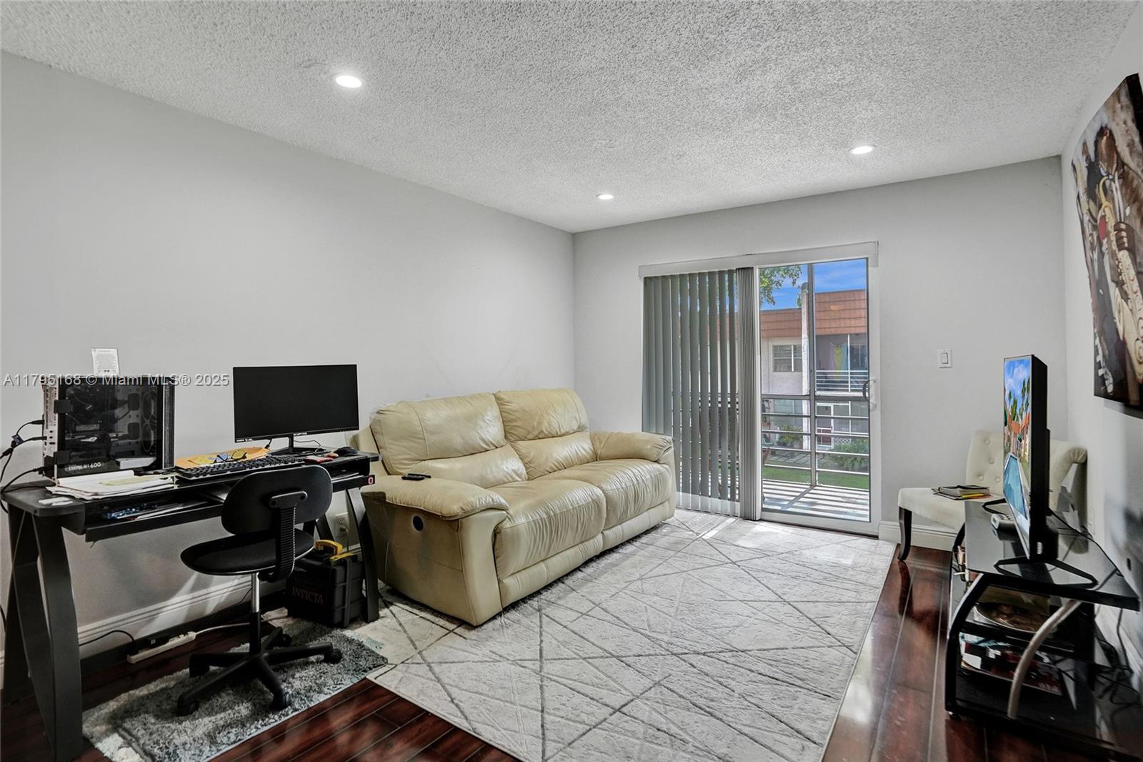 7610 Stirling Rd #207C, Davie, Florida image 1