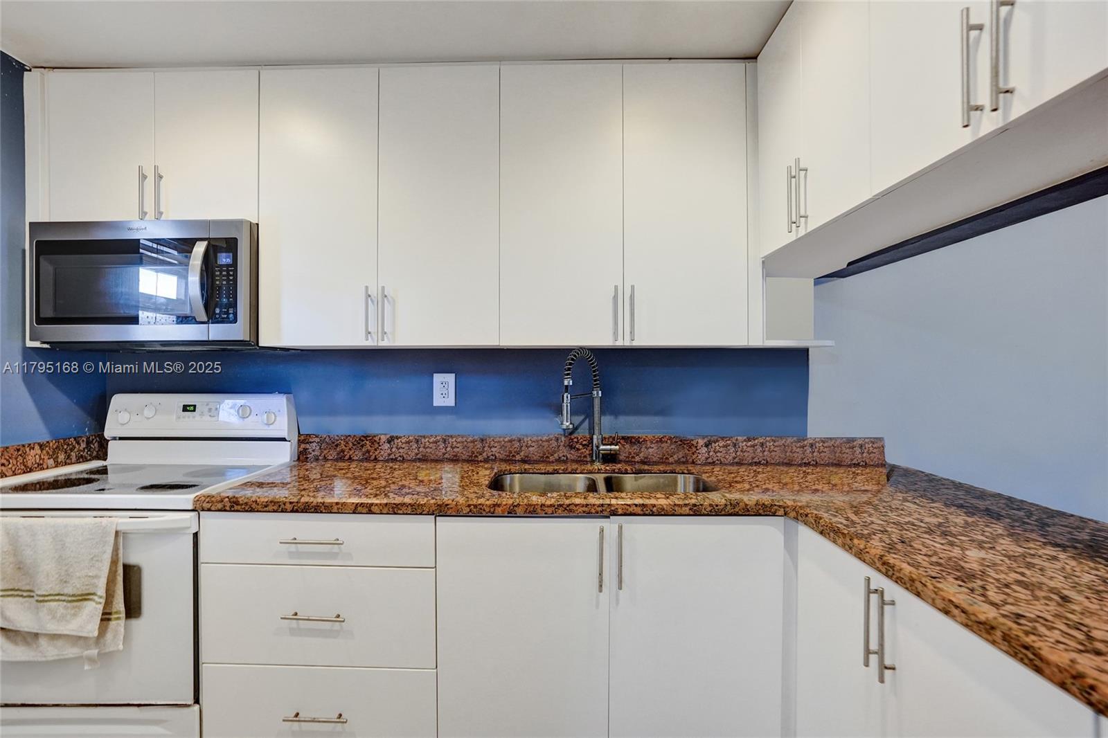 7610 Stirling Rd #207C, Davie, Florida image 2