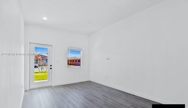 Property photo # 4