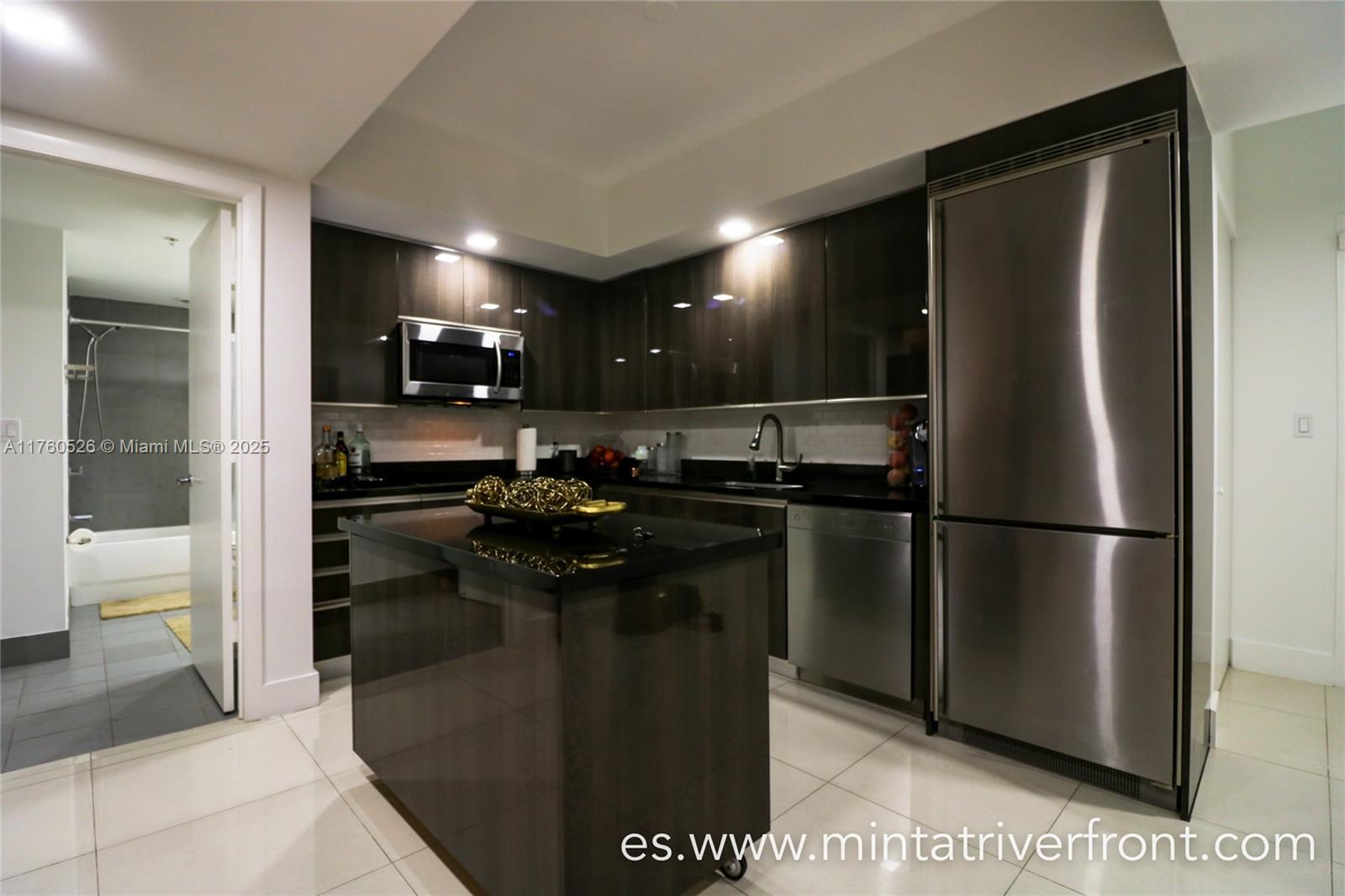 Property photo # 0