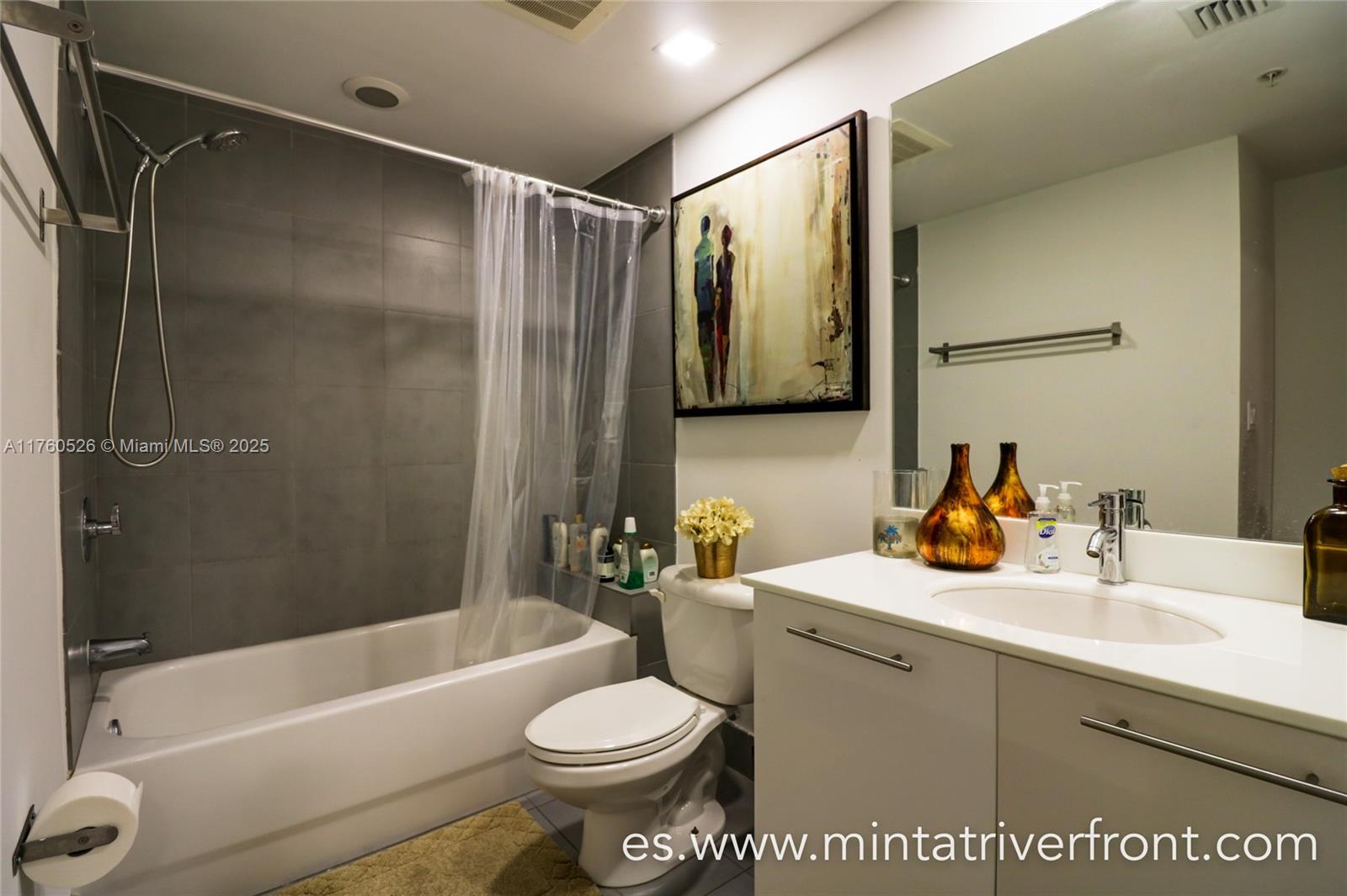 Property photo # 2
