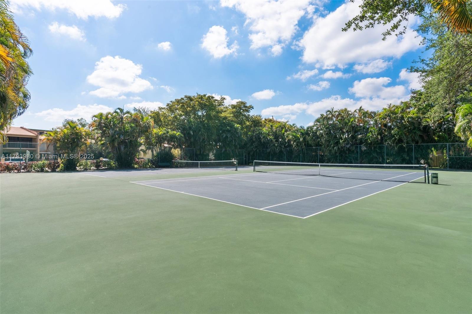 741 E Coco Plum Cir #8, Plantation, Florida image 30