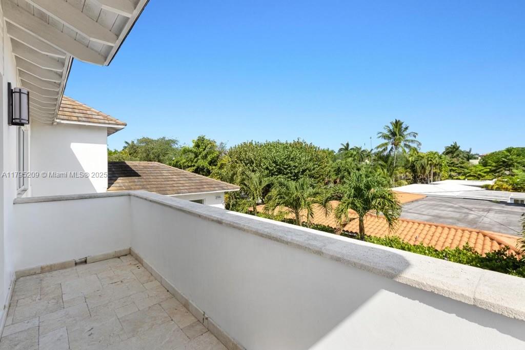 689 Glenridge Rd, Key Biscayne, Florida image 27