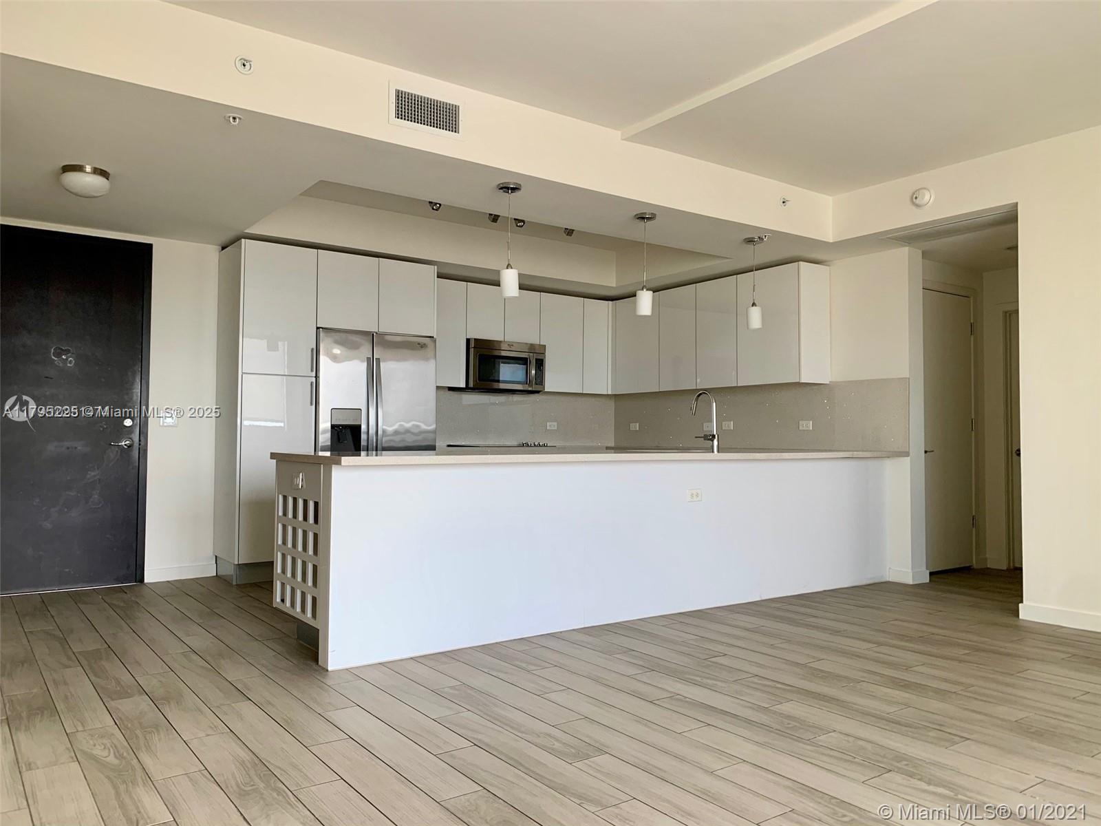 999 SW 1st Ave #1812, Miami FL 33130