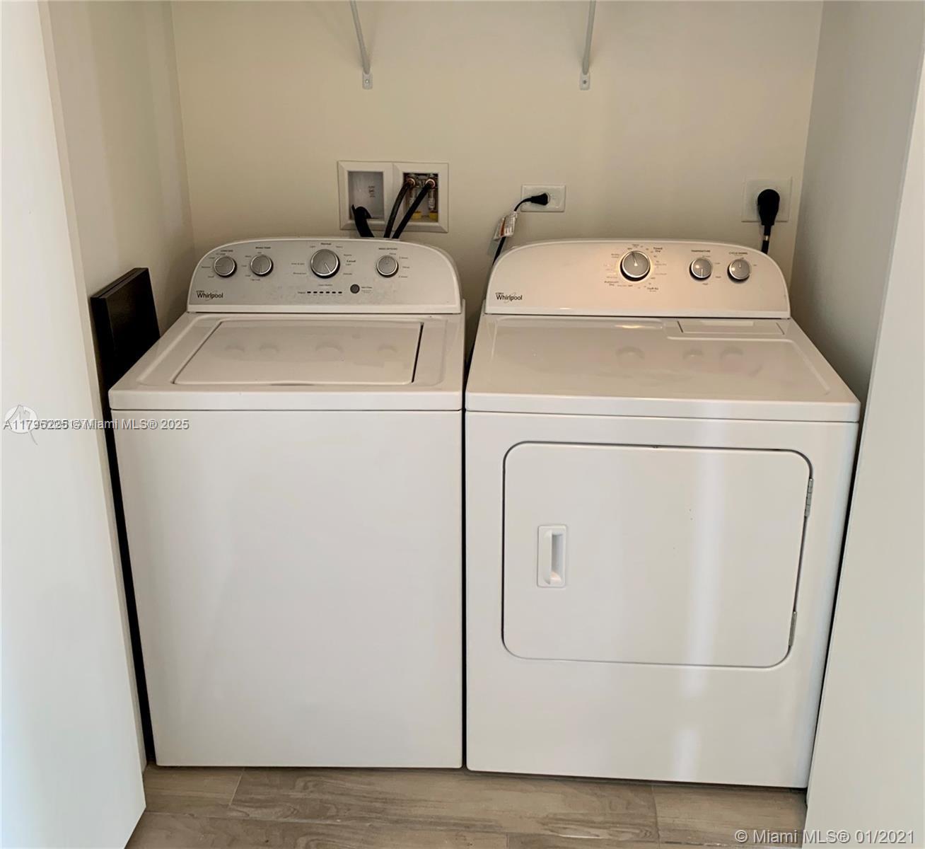 999 SW 1st Ave #1812, Miami FL 33130