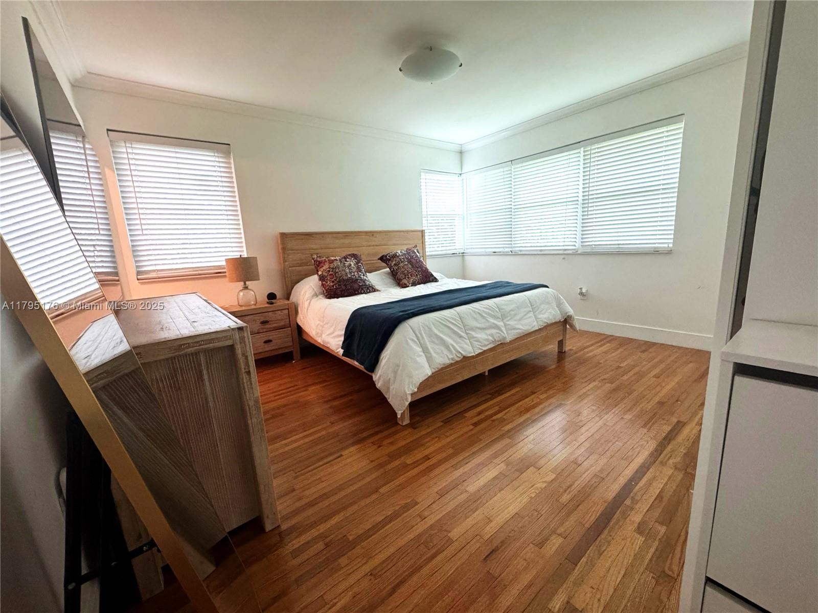 Listing Photo 33