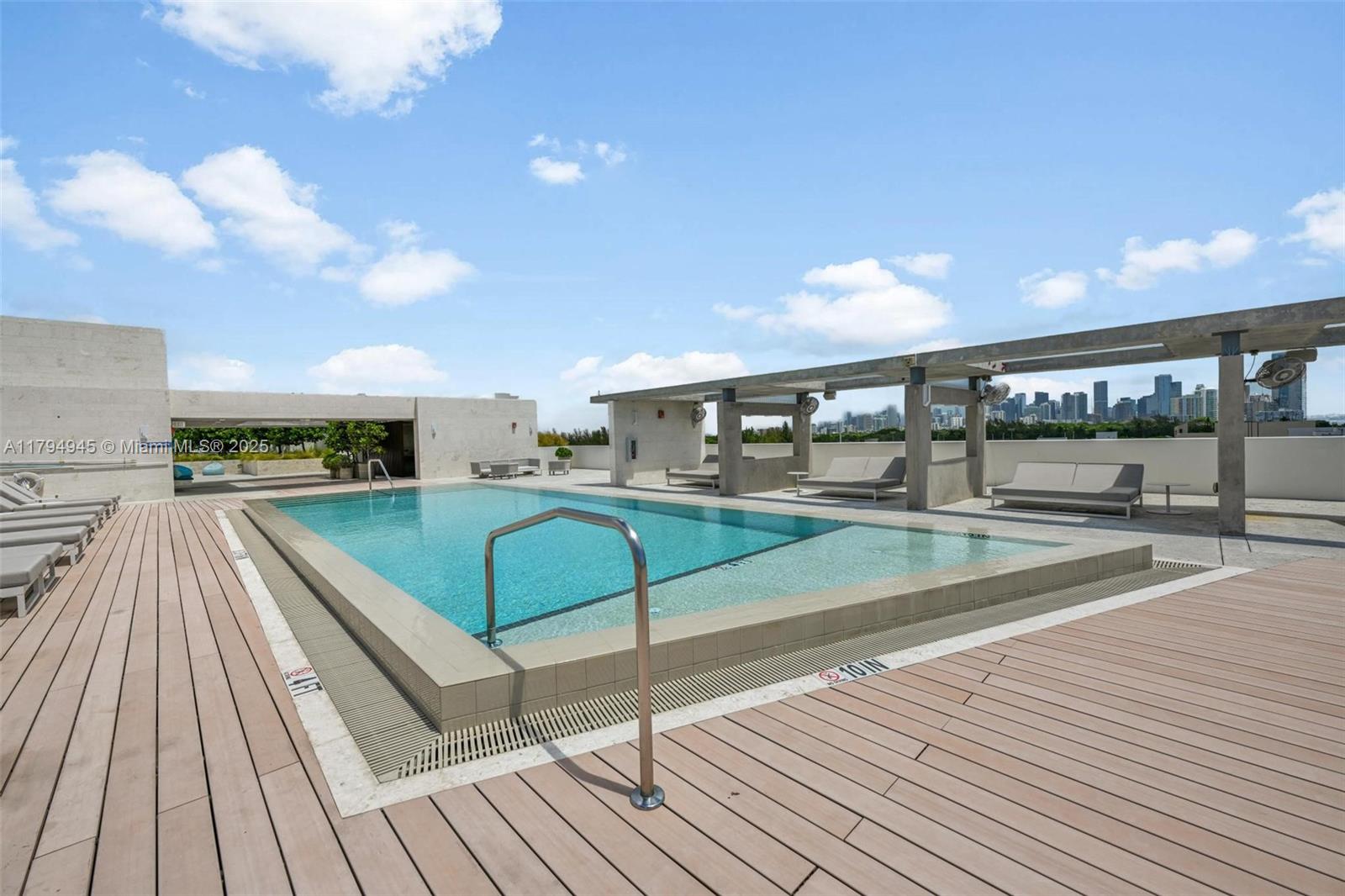 Listing Photo 42