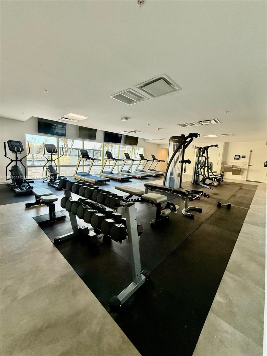 10950 NW 82nd St #115, Doral, Florida image 20