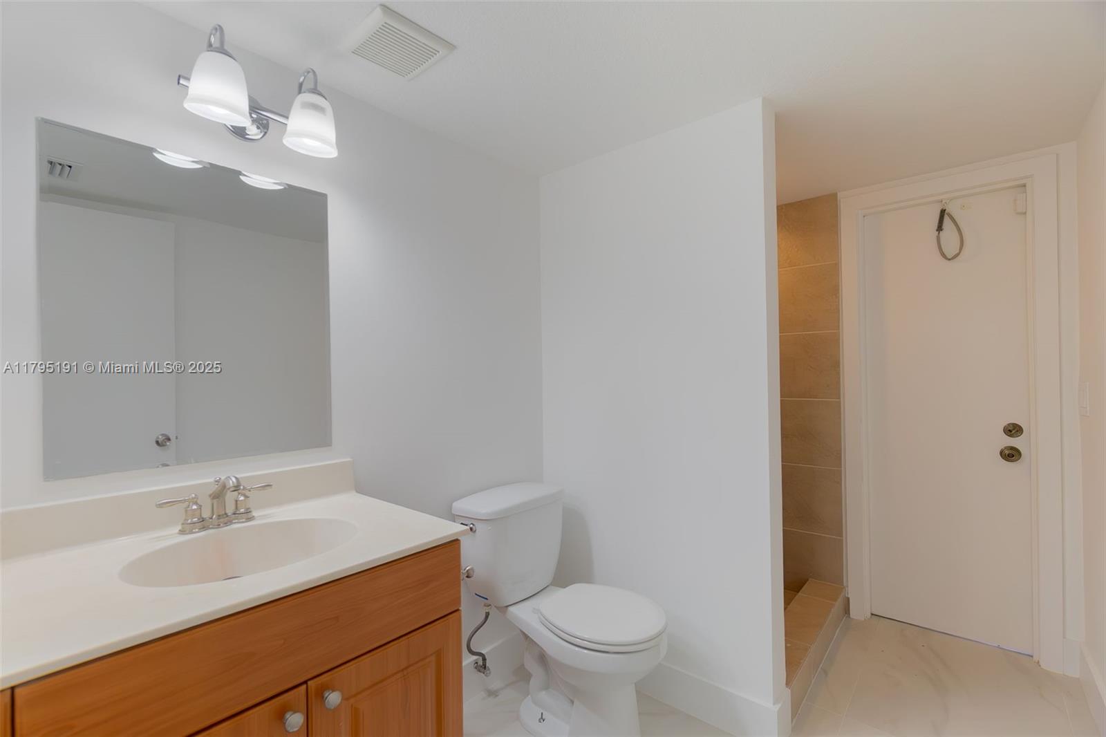 5926 Golden Eagle Cir, Palm Beach Gardens, Florida image 16