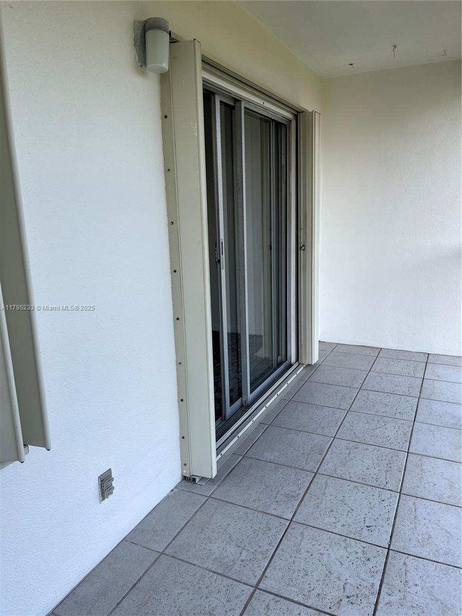 13250 SW 7th Ct #402L, Pembroke Pines, Florida image 17