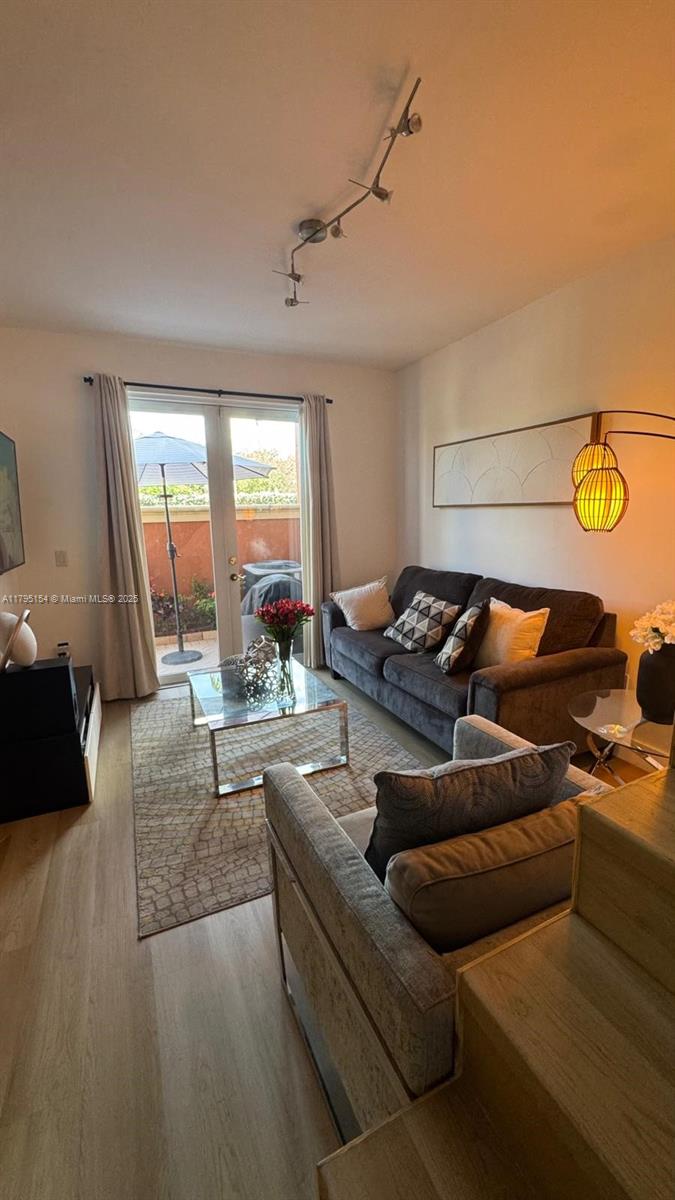Property photo # 6