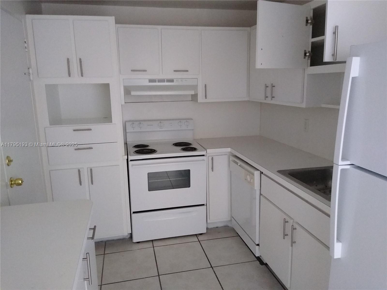 Property photo # 3