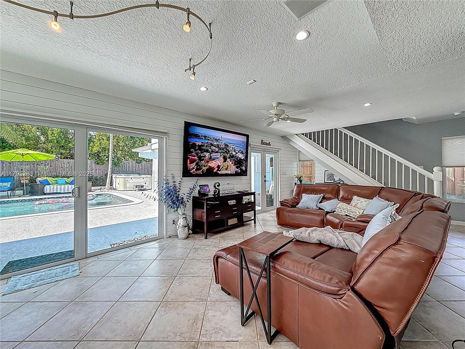 3407 Beacon St, Pompano Beach, Florida image 18