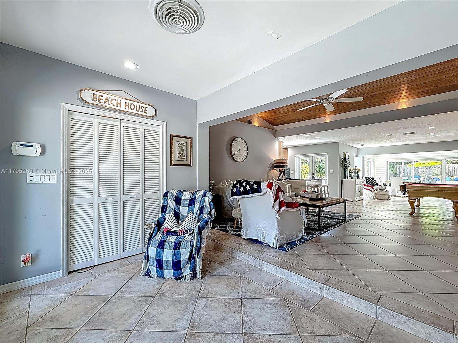 3407 Beacon St, Pompano Beach, Florida image 7