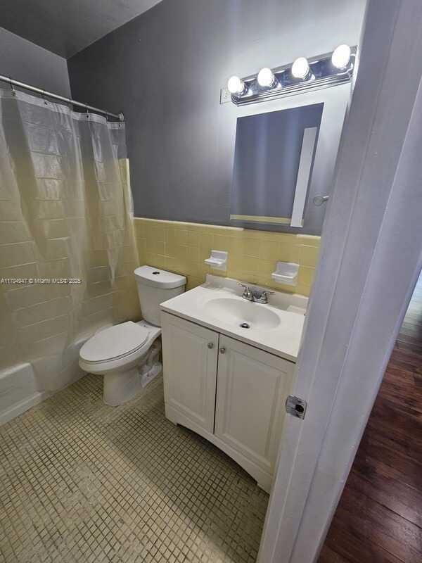 101 NW 204th St #32, Miami Gardens, Florida image 5