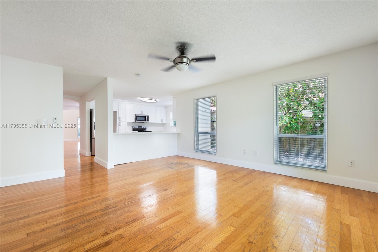 Property photo # 8