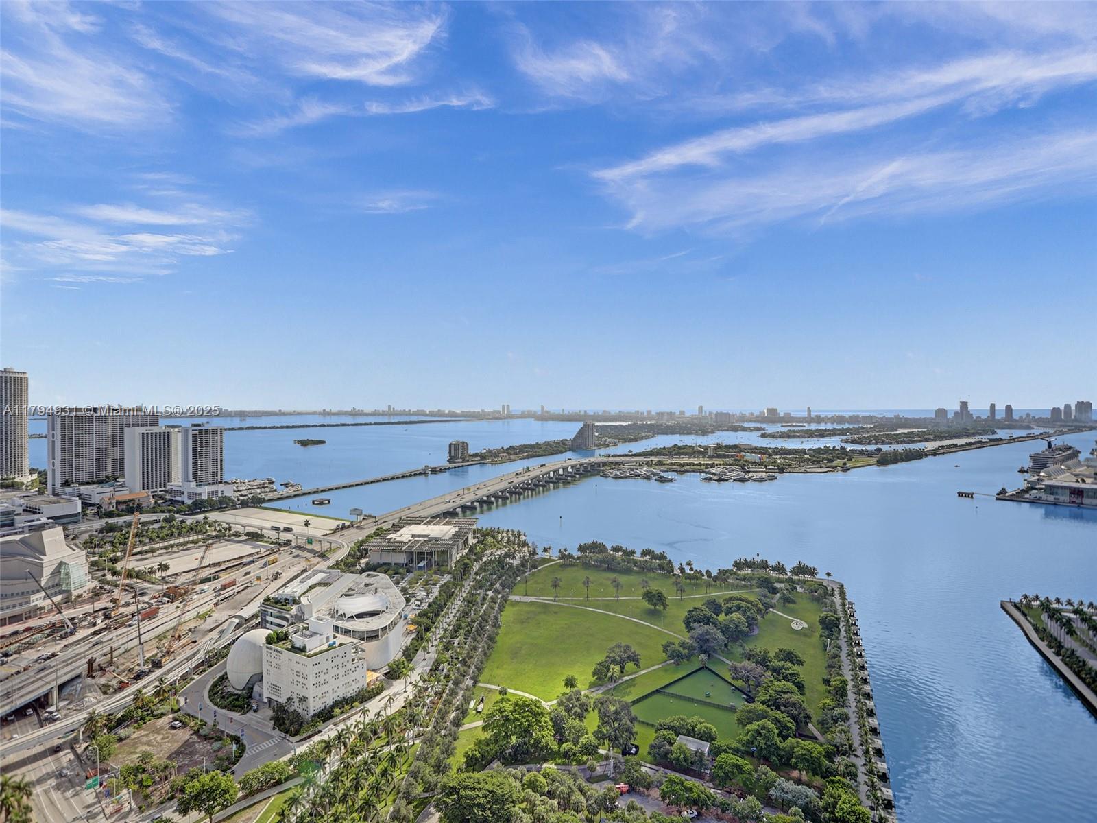 900 Biscayne Blvd #4103, Miami FL 33132