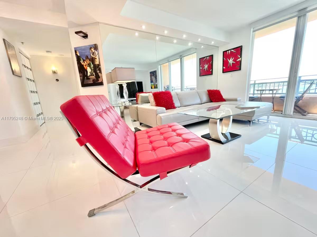 90 Alton Rd #FL-5, Miami Beach FL 33139