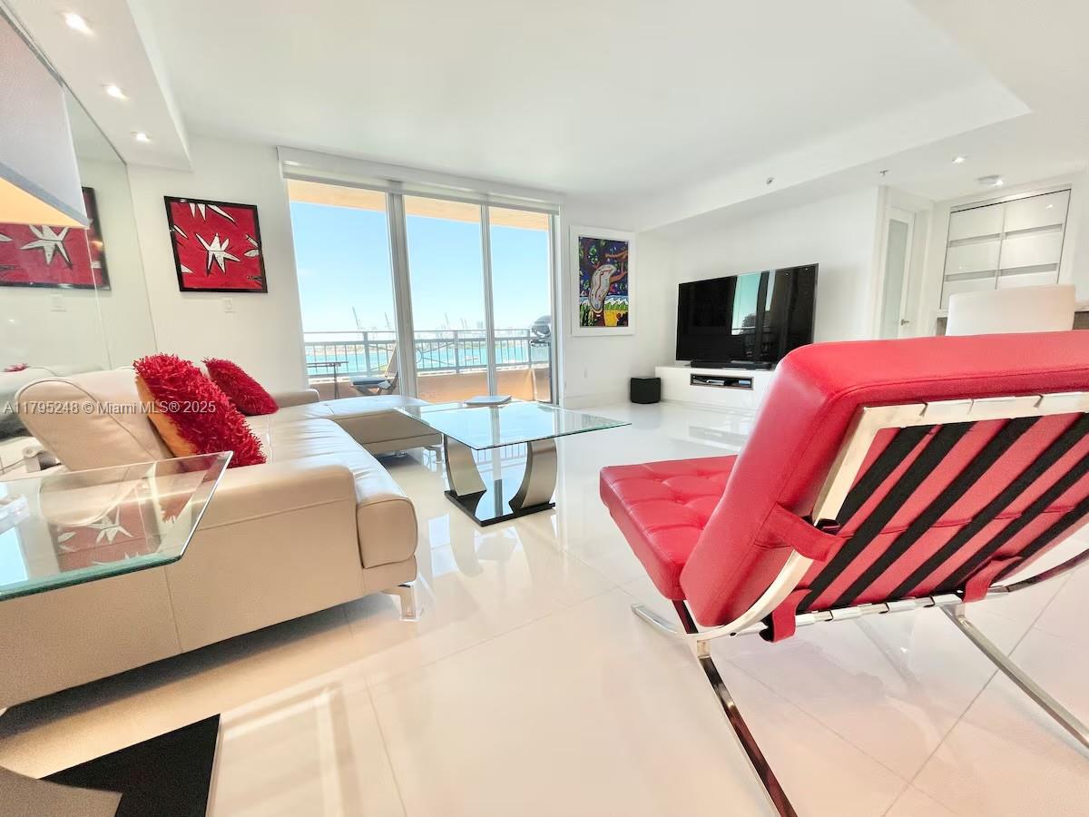 90 Alton Rd #FL-5, Miami Beach FL 33139