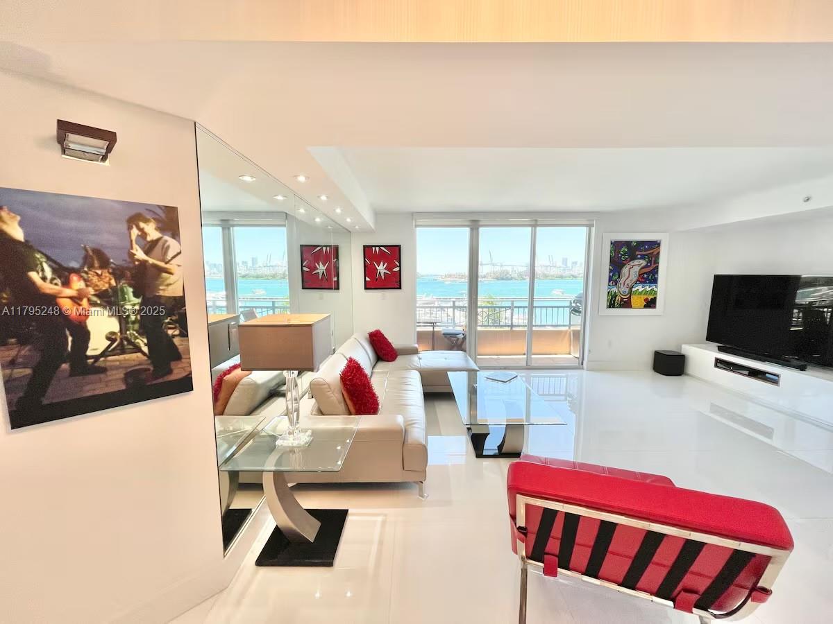 90 Alton Rd #FL-5, Miami Beach FL 33139